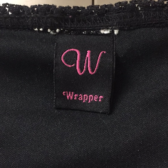 Wrapper Top - Picture 3 of 3